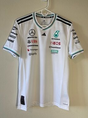 Adidas Mercedes AMG Petronas F1 Team Driver Jersey White JX5795 $150 - Medium